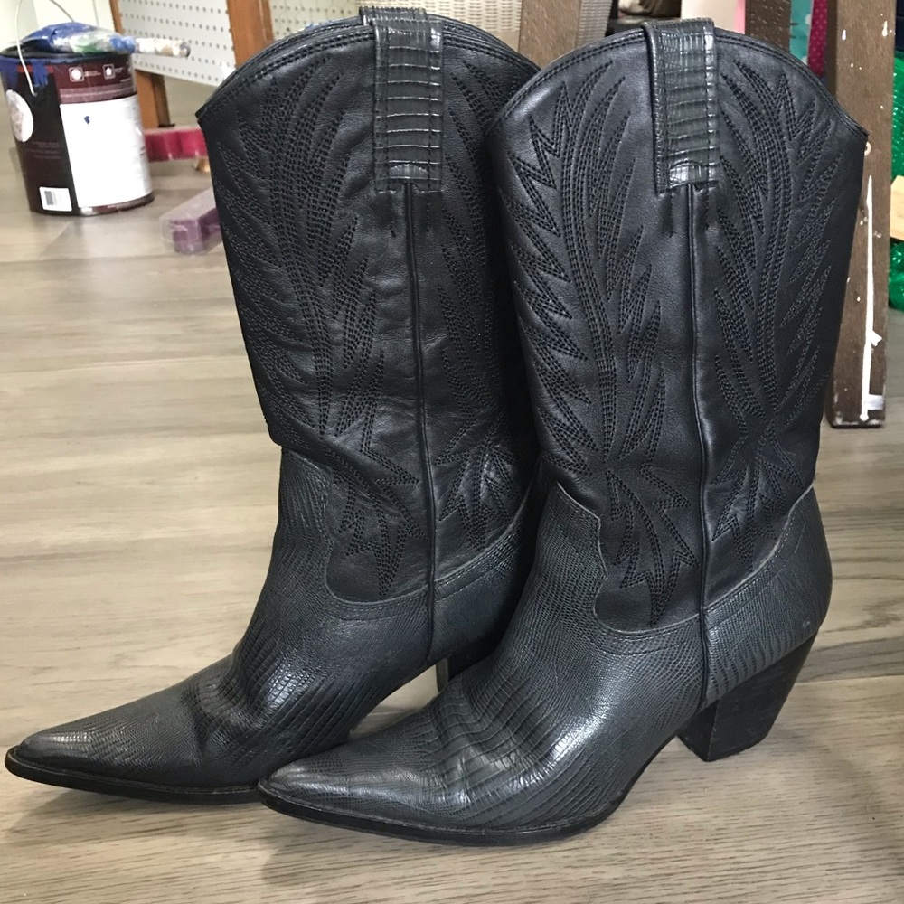 Penny Loves Kenny Cowboy Boots